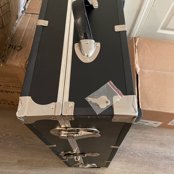 Seward Trunk with Wheels and Lock - Picture 7 of 9